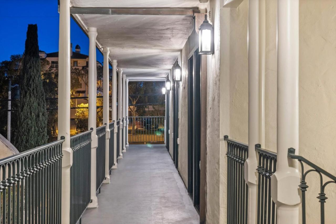 Casa Jardin - Boutique Suites In Downtown Santa Barbara Eksteriør bilde